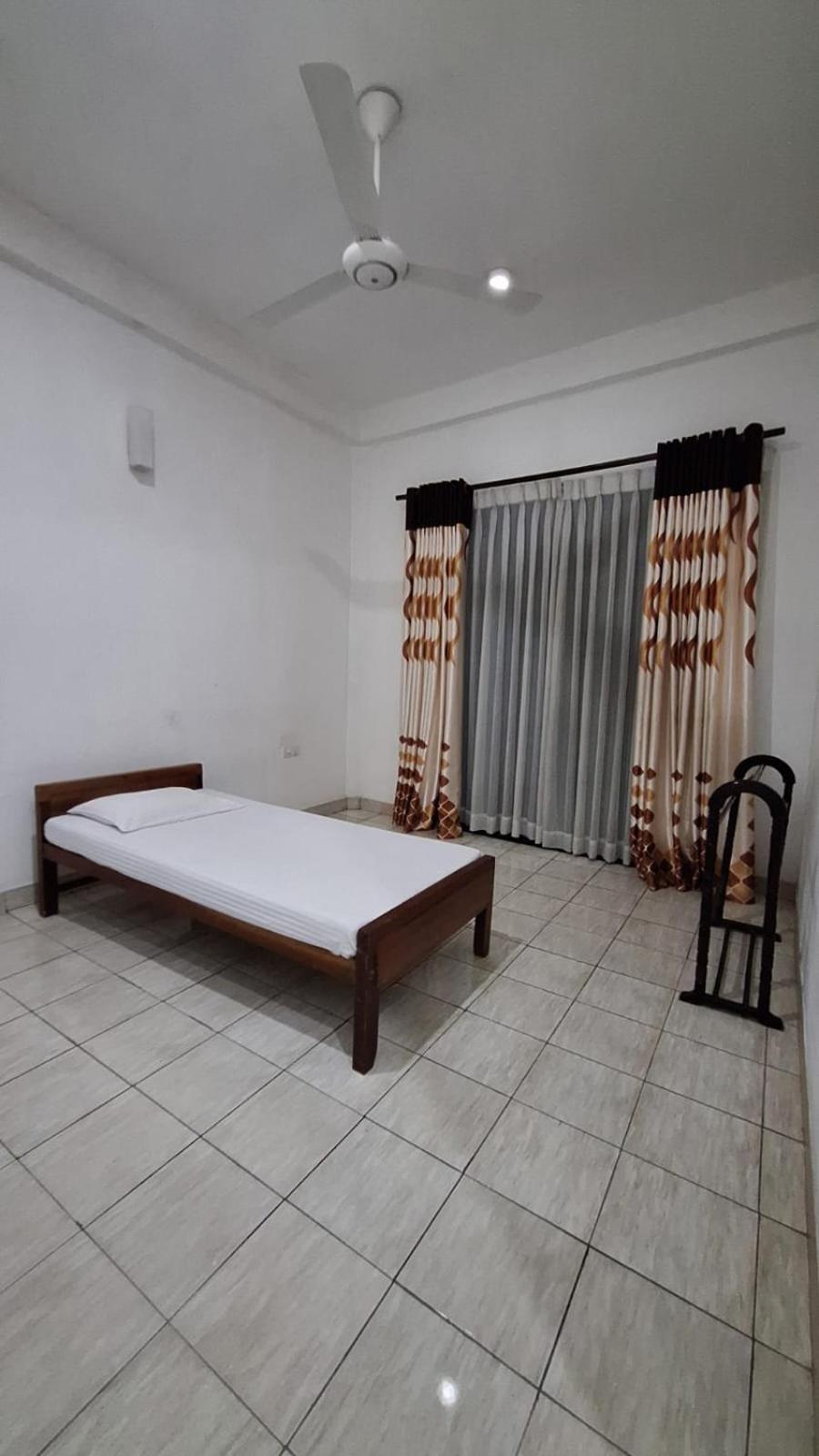Dazzling Villa Kandy Exterior photo