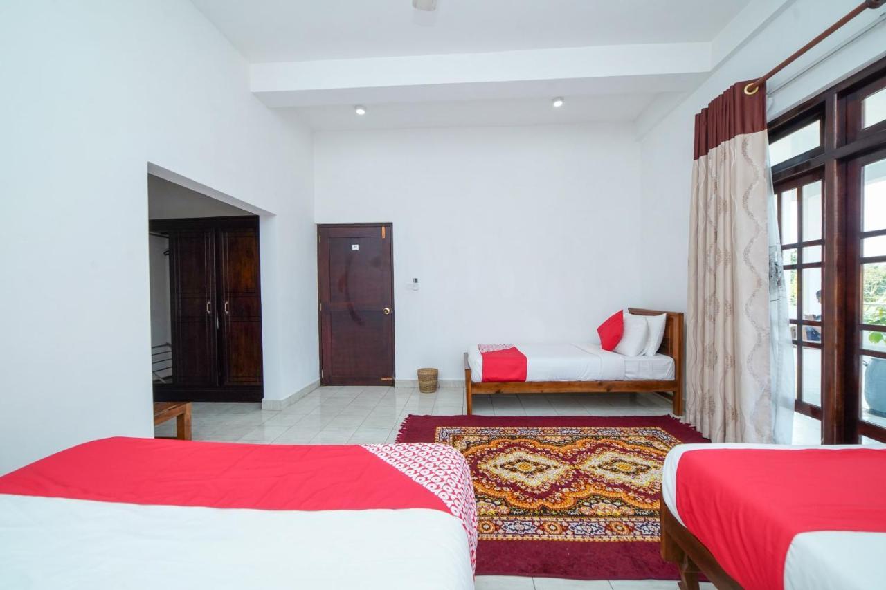 Dazzling Villa Kandy Exterior photo