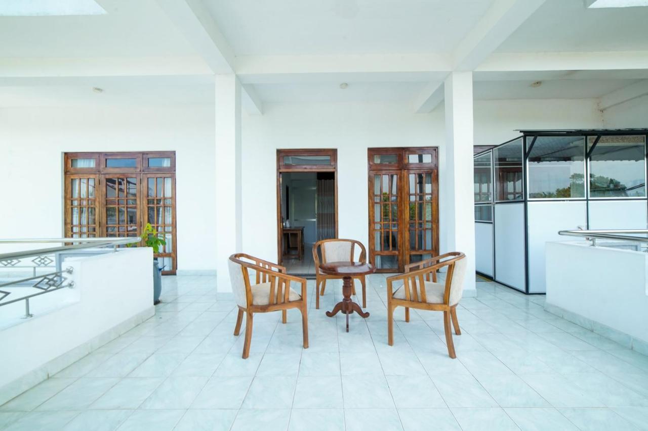 Dazzling Villa Kandy Exterior photo
